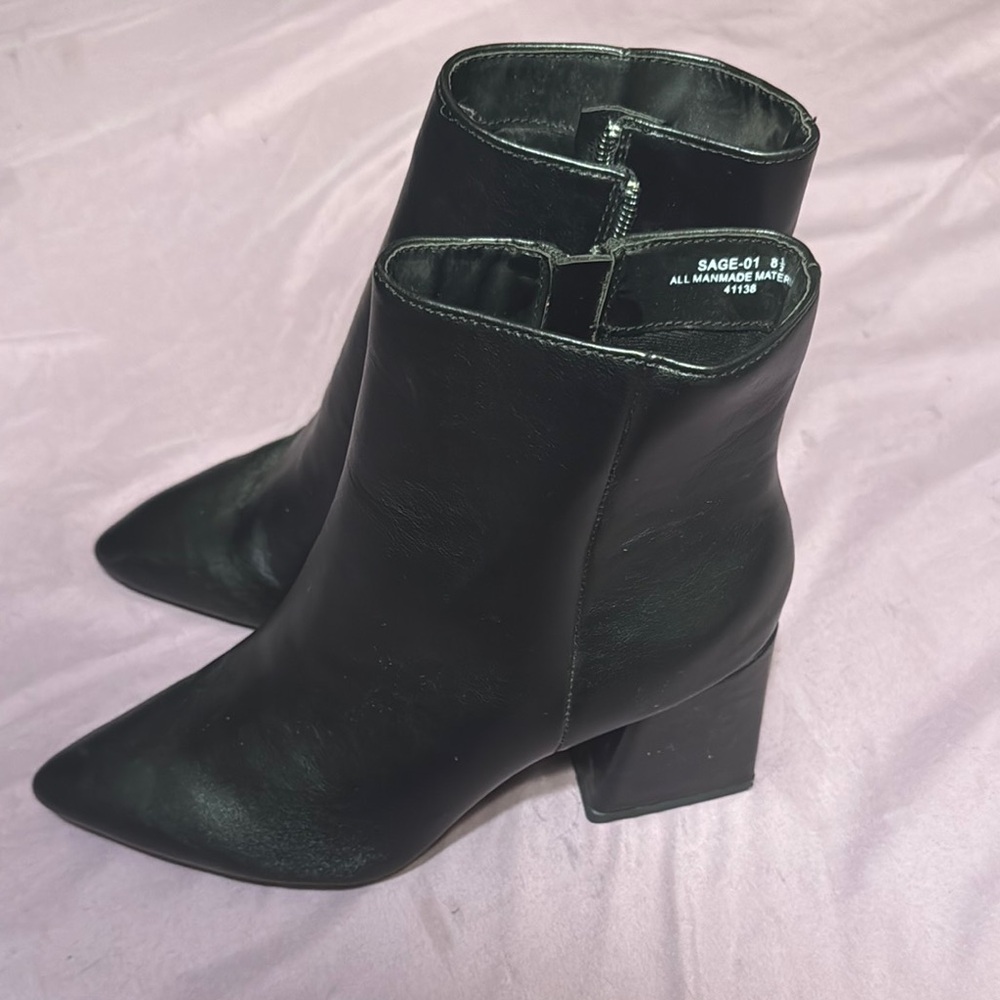 BAMBOO Black Ankle Boots with Chunky Heel and Pointed Toe